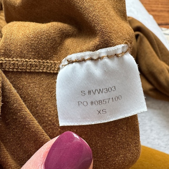 Vuori Performance Jogger Pants Women’s Sz XS Mustard Gold Size XS DreamKnit - Picture 7 of 10